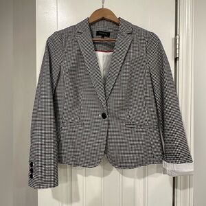 Talbots black and white one button lined blazer. Size 6. Classy!